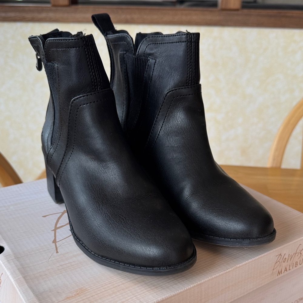 Blowfish Malibu Black Leather Ankle Booties with Low Block Heel - Picture 3 of 4